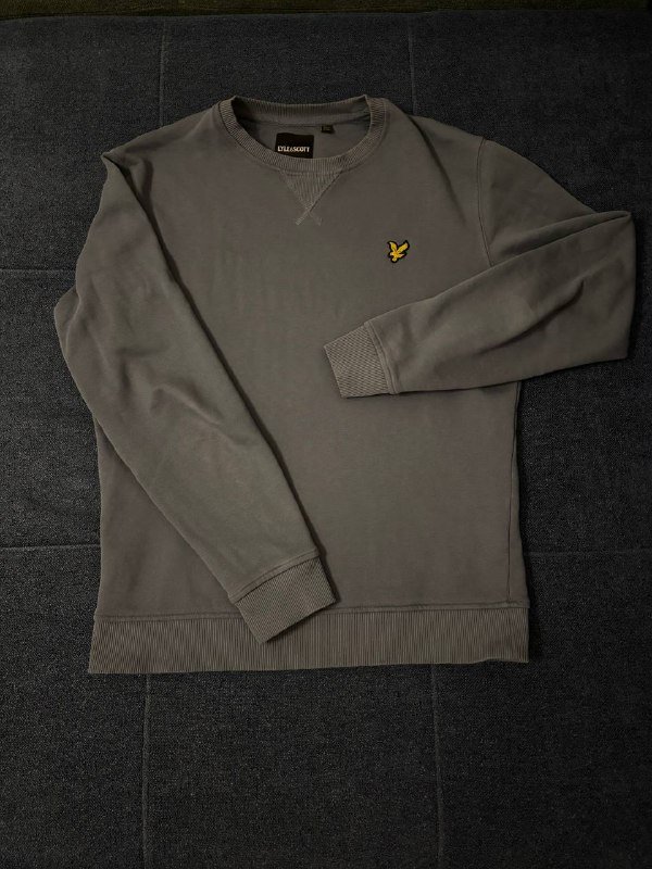 мужская одежда (пуловеры, толстовки, куртка)