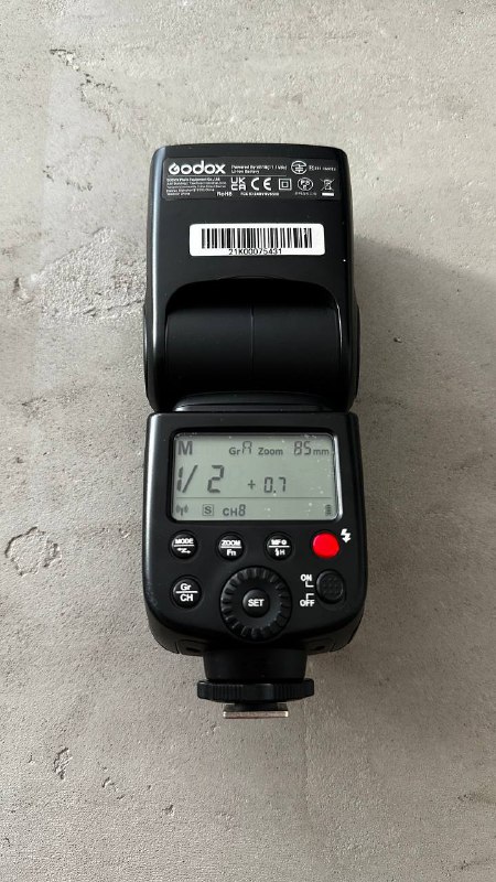 Накамерная вспышка Godox V850 II 3