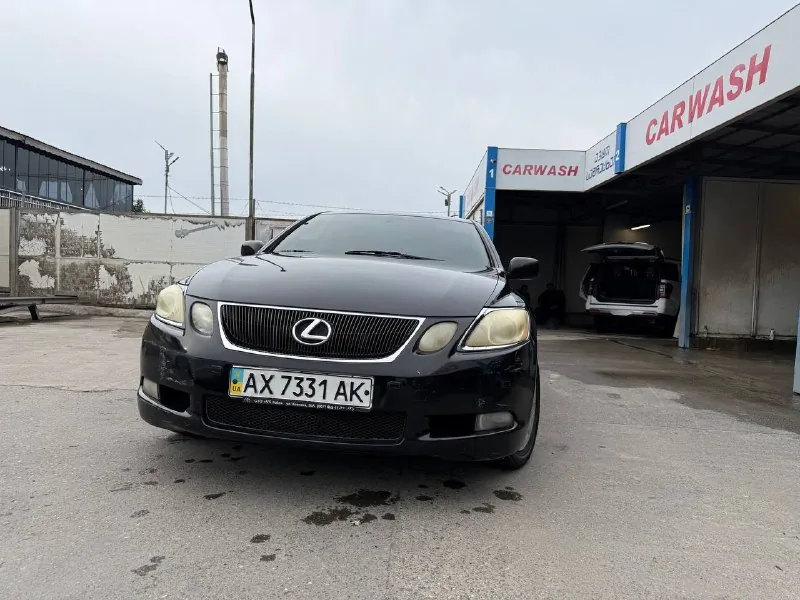 Lexus GS 350 AWD 1