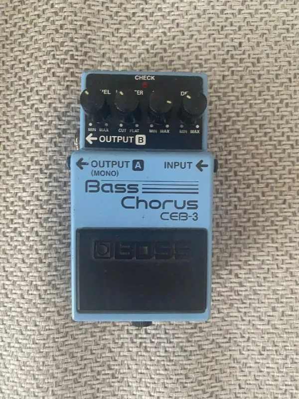 Boss CEB-3 Bass Chorus effect pedal