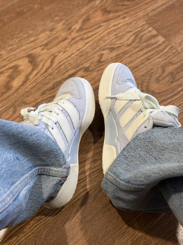 Новые кроссовки Adidas 38 размер 5