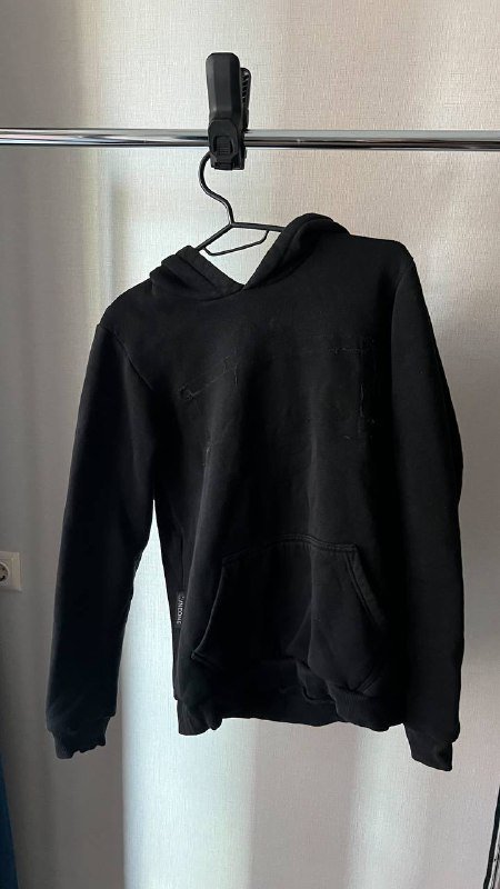 Шляпа, белый топ, черный топ, купальник, топ и юбка, черное худи 7