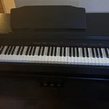 Цифровое пианино Roland RP30 2