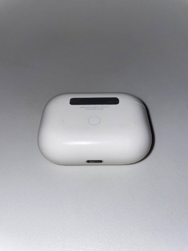 Apple AirPods Pro (2-го поколения) 2