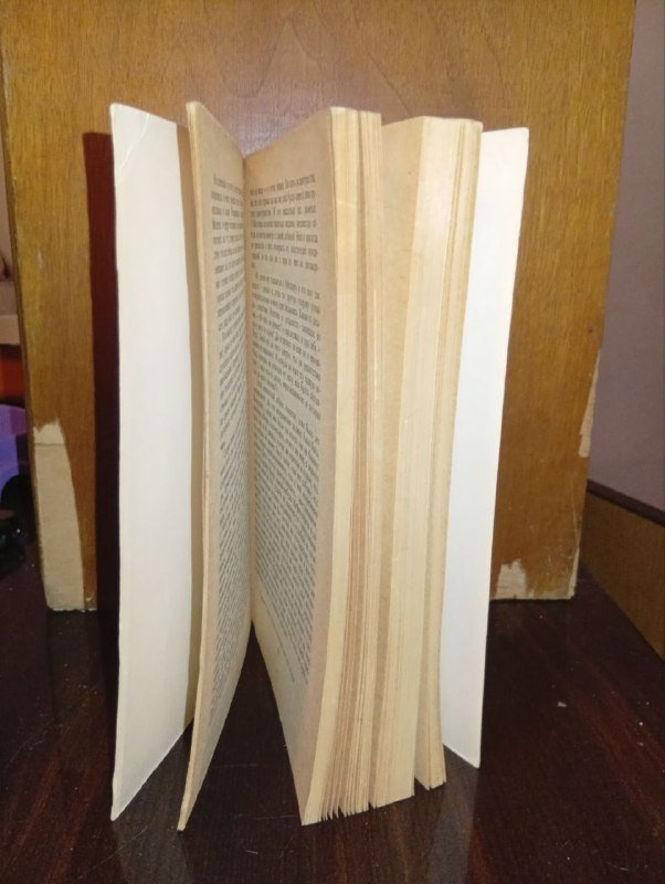 Книги Лермонтов, Достоевский, Гюго, Пушкин, Дюма 4