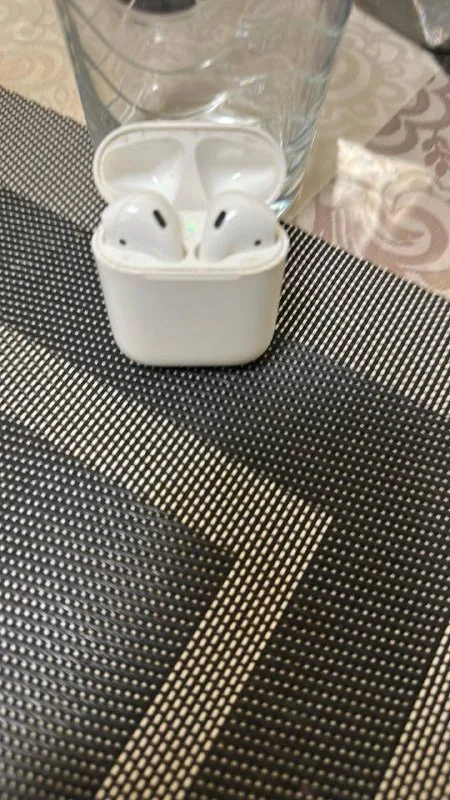 AirPods 1