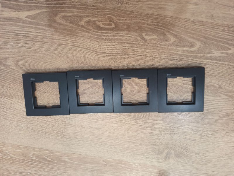 Светильники, шланги, ручки, рамки для розеток, тапки 6