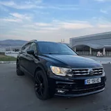 Volkswagen Tiguan 2021 R-Line SE 2