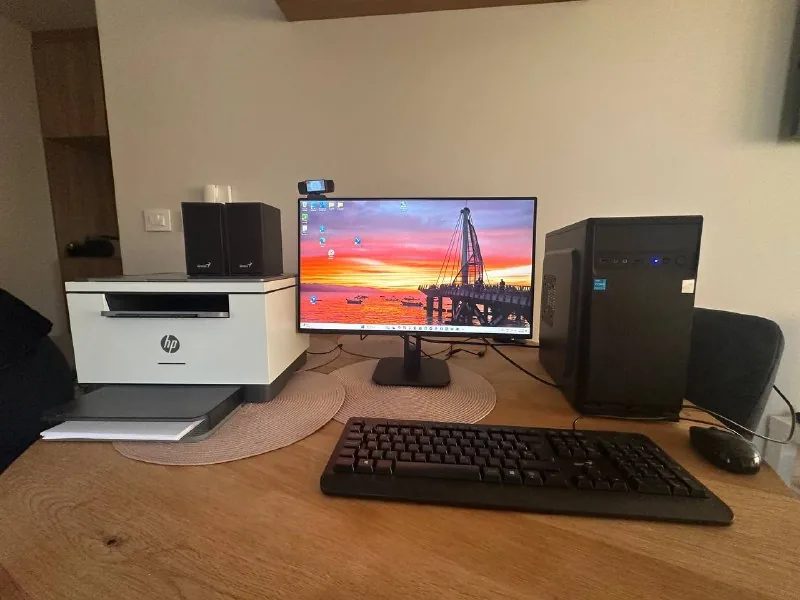 Компьютер, принтер HP LaserJet MFP M236dw, монитор, клавиатура