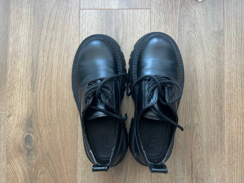 Dr. Martens ZIP MONO, Zara chunky boots, Лоферы Massimo Dutti 3