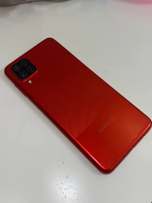 Samsung Galaxy A12 1
