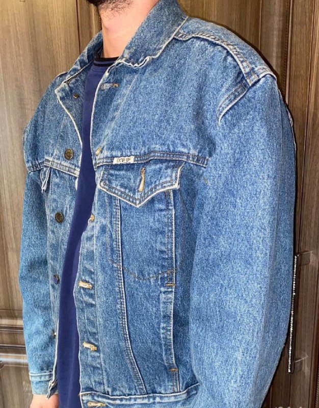 Джинсовая куртка, кепка, ваза, сумка 5