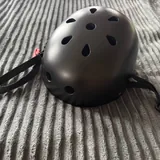 Защитный шлем 2