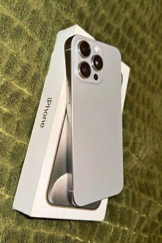 iPhone 15 pro max 256 gb 2