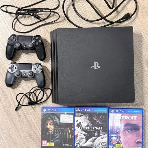 Sony PlayStation 4 Pro, 2 геймпада, 3 игры