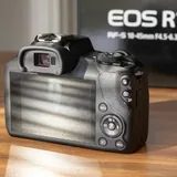 Canon EOS R100 с объективом 18-45mm 3