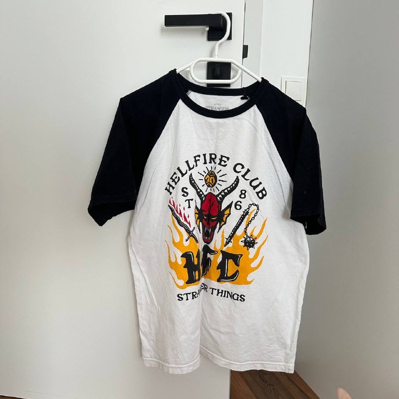 Футболка Stranger things