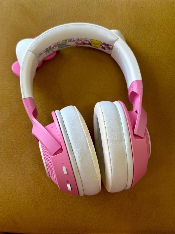 Наушники Razer Kraken BT Hello Kitty and Friends Edition 2