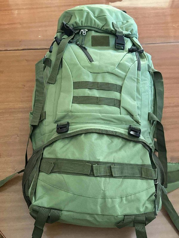 Рюкзаки зелёный 100 литров, чёрный 70 литров, синий 50 литров