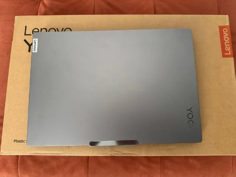 Lenovo Yoga Pro 9 laptop 1
