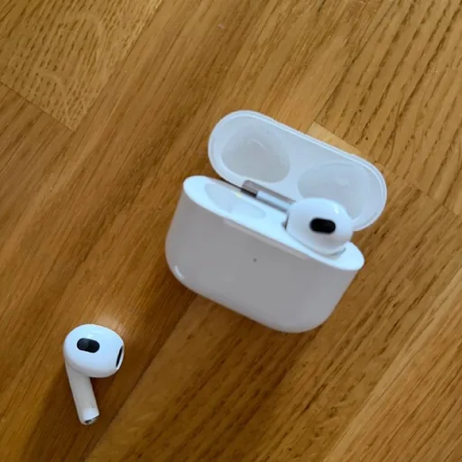 Apple AirPods 3