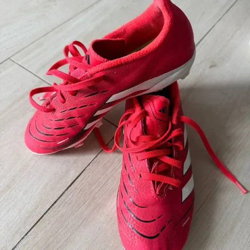 Мужские футбольные бутсы adidas Predator League, 35 размер