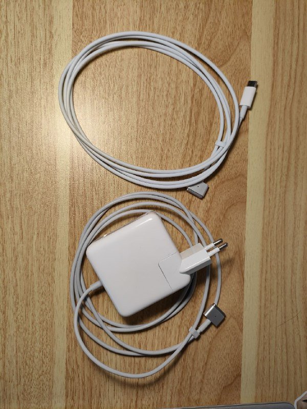 MacBook Air 13" 2017 года, 8GB, SSD 128GB 4