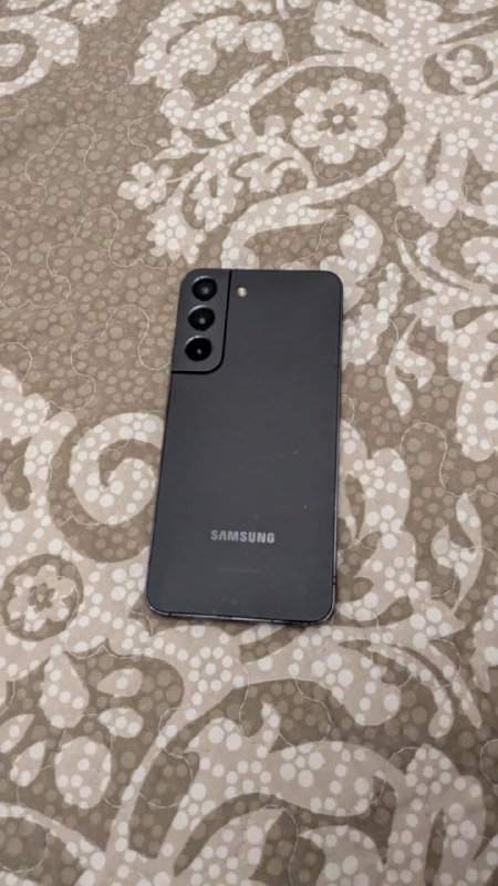 Samsung Galaxy S22 4