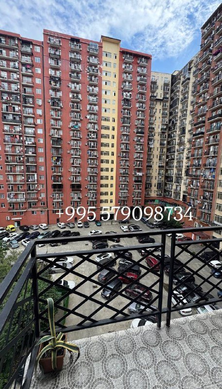 2-х комнатная квартира с отдельной спальней у Парка 6 Мая 10