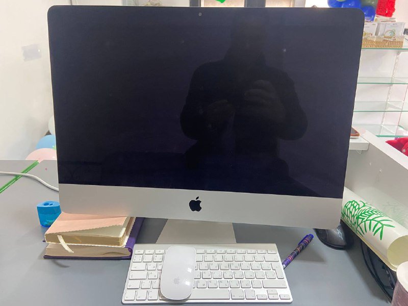 iMac 21.5” Late 2012 с клавиатурой и мышью