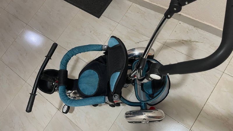 Детский трехколесный велосипед