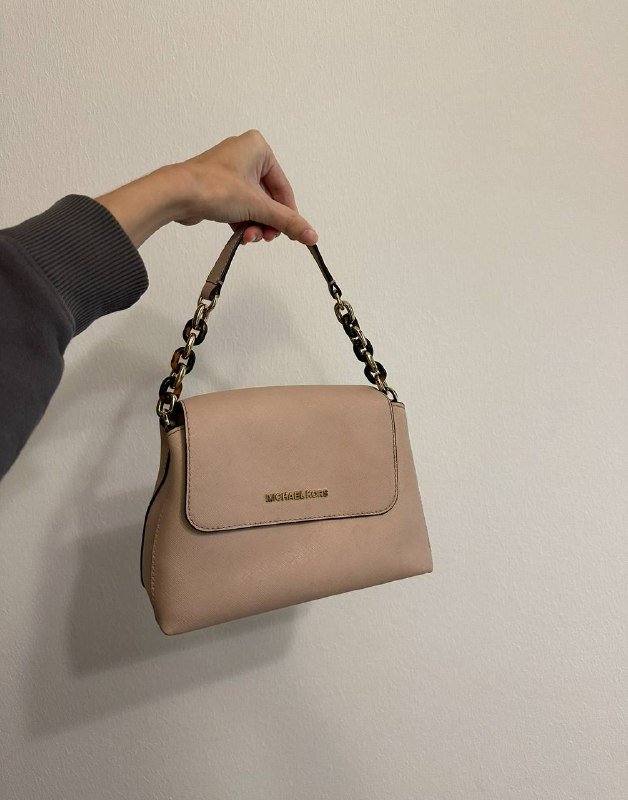 Сумки Michael Kors, Karl Lagerfeld