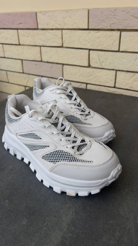 Кроссовки ZARA мужские белые размер 42 4