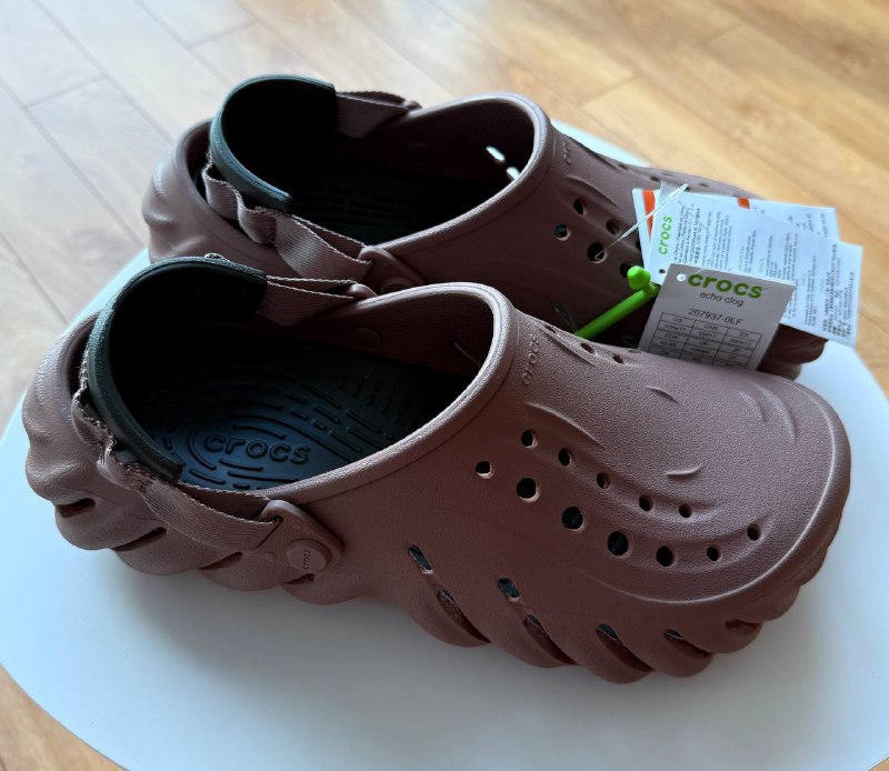 Часы Police 15715J, Crocs Echo Clog, Wi-Fi выключатель, Флешка USB, Футболка Diesel, Точечный светильник 2