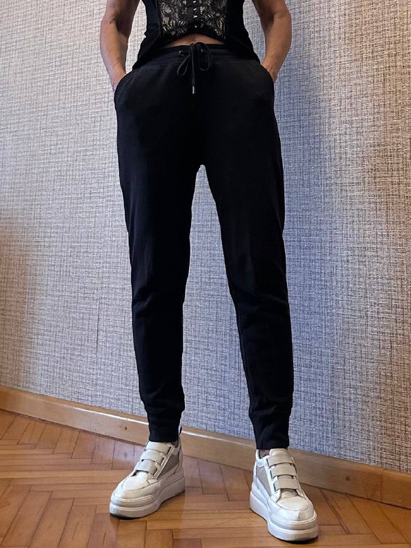 Брюки Uniqlo, Корсет, Zara черное платье, водолазка, юбки, платье