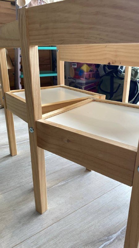 Детский стол и два стула IKEA 4