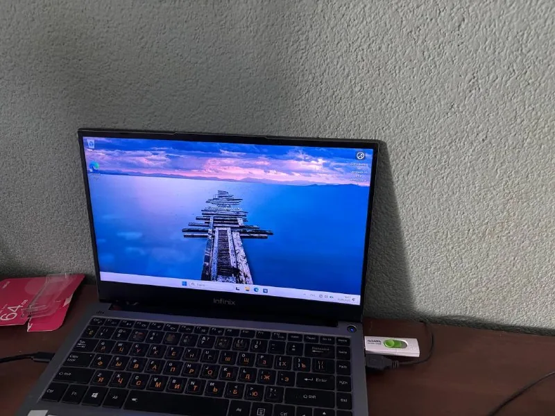 Infinix Inbook X1 laptop for parts 1