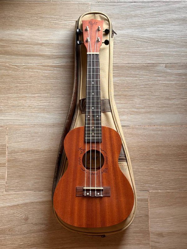 Укулеле FLIGHT NUC 310 концертная