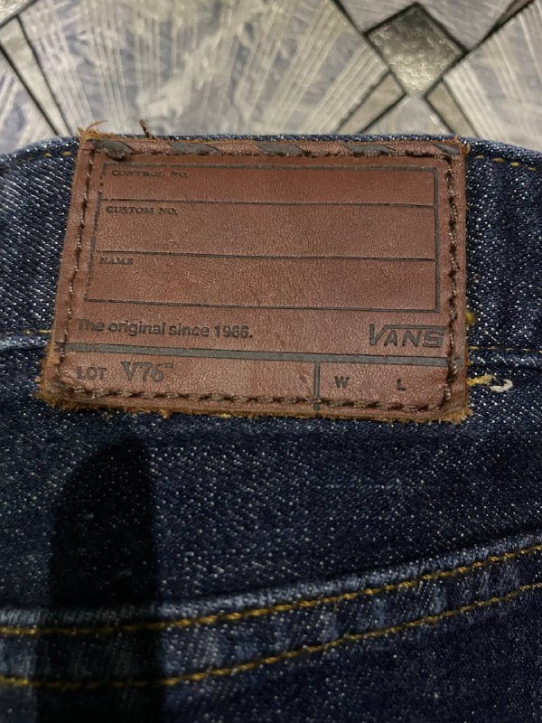 Детские джинсы Vans 4