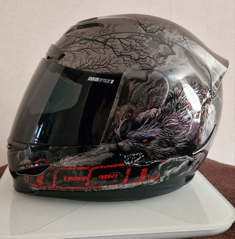 Мотошлем Интеграл Icon Airmada Thriller M с аксессуарами 2