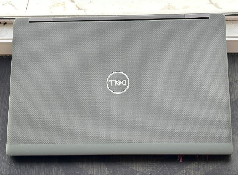 Рабочая станция Dell Precision 7540 с сенсорным экраном 3
