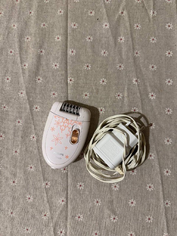 Неисправный эпилятор Philips с зарядным устройством бесплатно