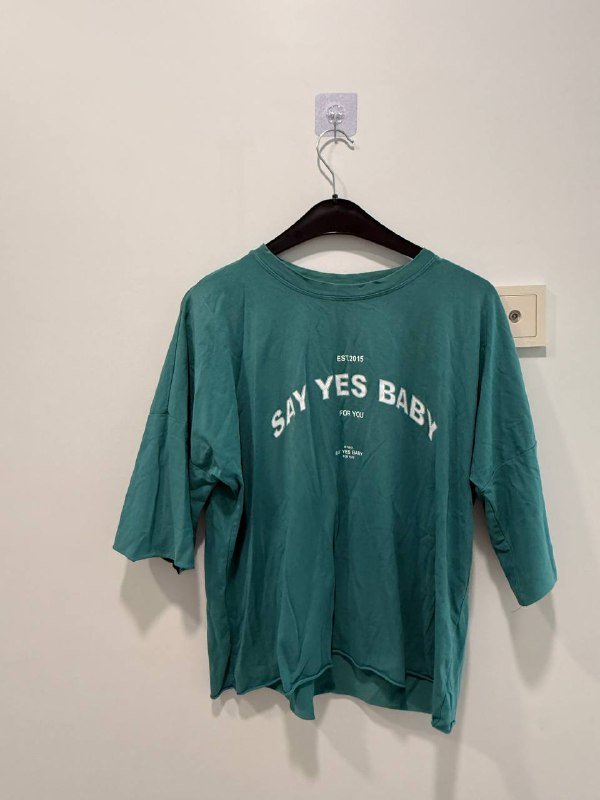 Платье, футболка, шарф, джинсы, шапка, куртки, брюки, рубашки женские 2