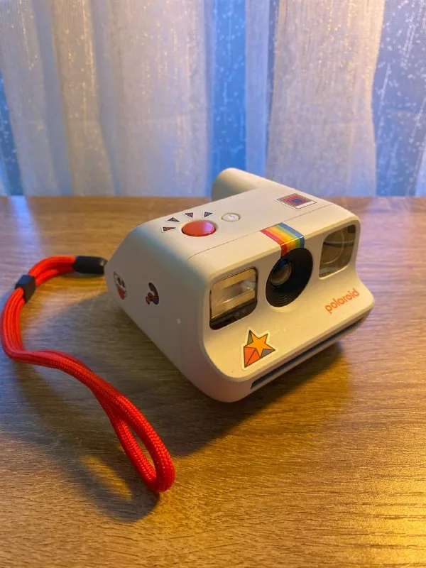 Polaroid Go Generation 2 მყისიერი კამერა 1