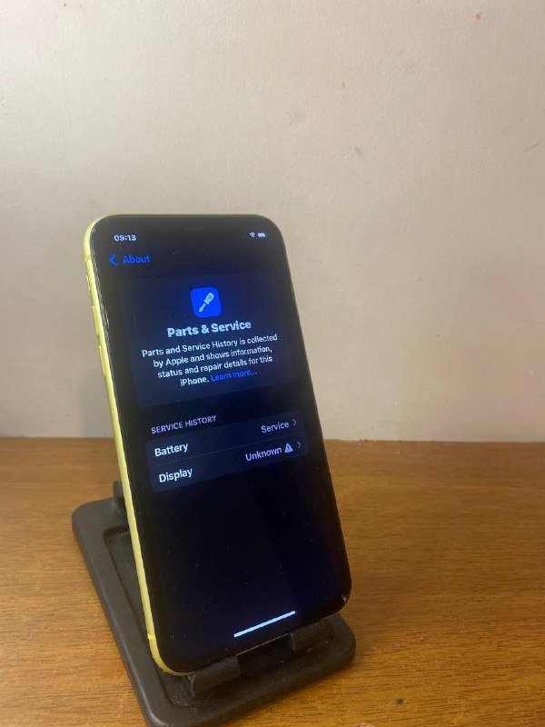 iPhone 11 жёлтый 128 ГБ 5