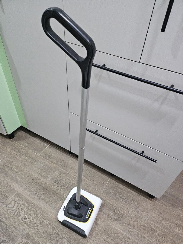 Шкаф-купе, полки кухонные, рюкзак Samsonite, диспенсеры мыла 6