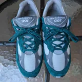 Женские кроссовки New Balance 991 2