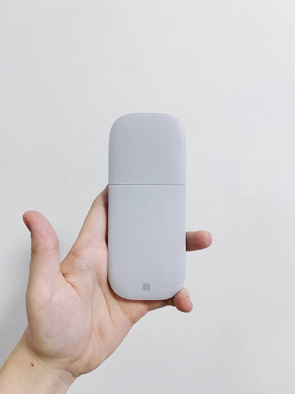 Беспроводная мышка Microsoft Arc Mouse 2