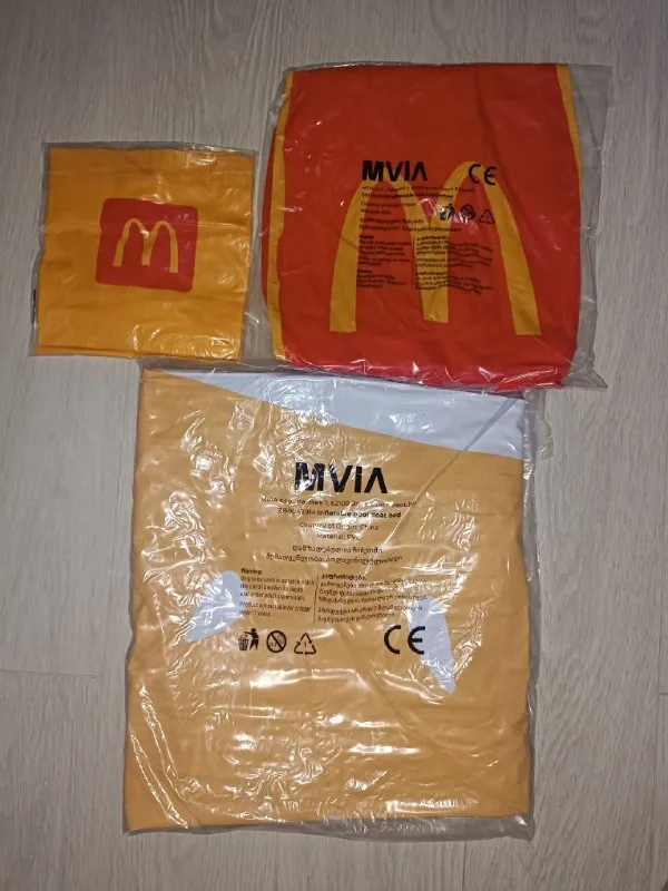 Надувной матрас, подушка, мяч McDonald's 1