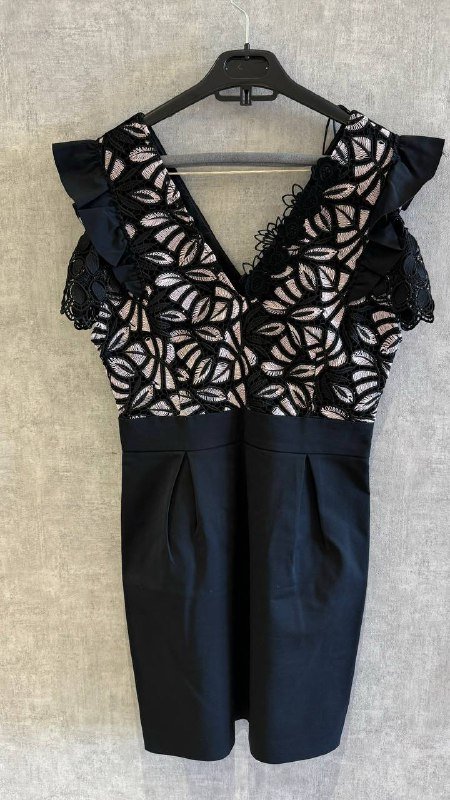 Кожаные ботинки, брюки, туфли, платья, свитеры, сумка 7